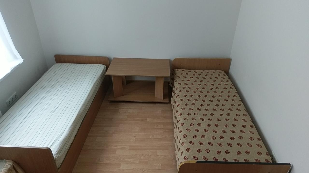 Sviatoshyn Aparthotel Kiev Buitenkant foto